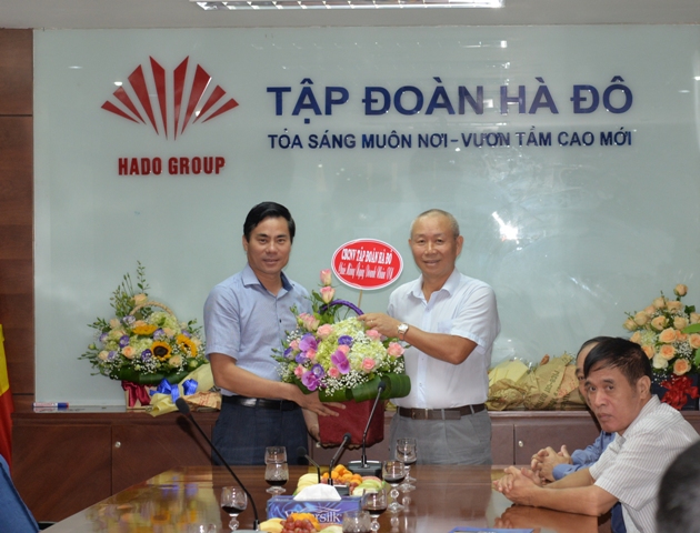 TẬP ĐOÀN HÀ ĐÔ GẶP MẶT NHÂN NGÀY DOANH NHÂN VIỆT NAM 13/10